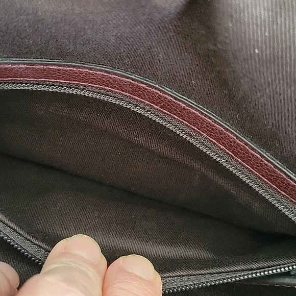 Banana Republic EUC Brown Maroon Chain Leather Shoulder Bag Clutch Flap Closure - Picture 10 of 14